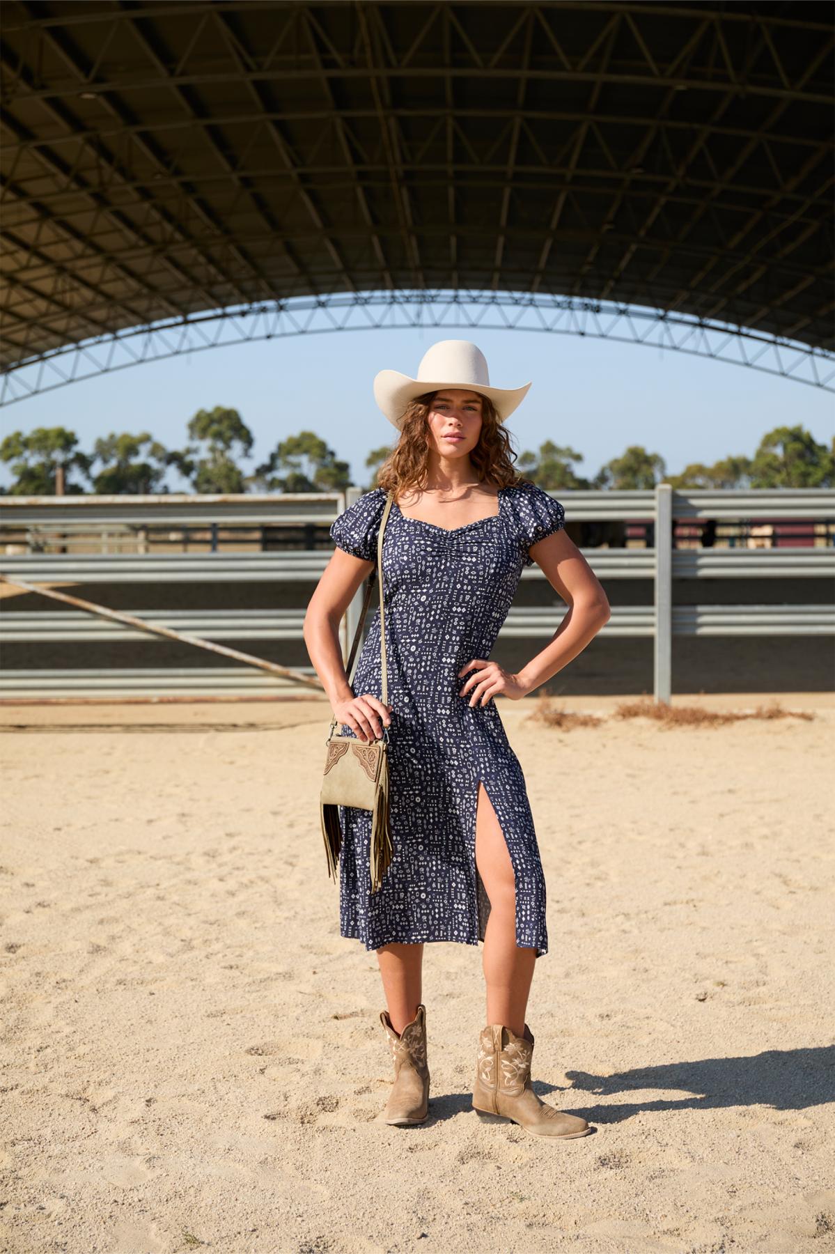 Wmns Beth Ss Dress